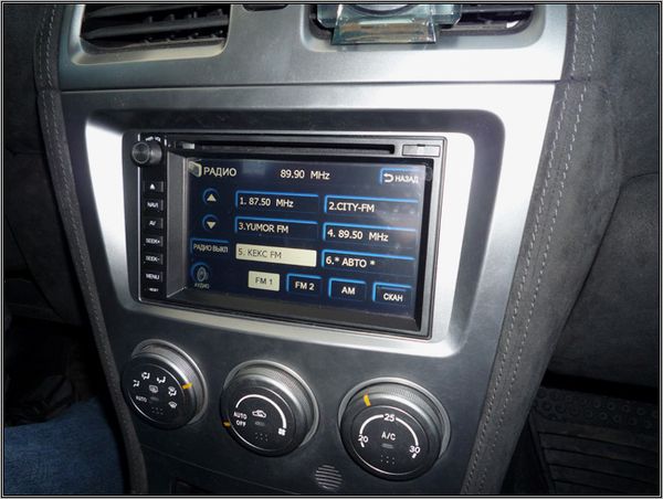  ��������� FlyAudio 75000B01 - 2-DIN Universal