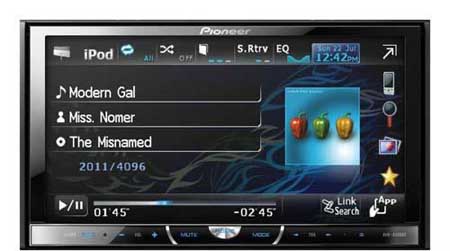 Магнитола Pioneer AVH-P4400BT Магнитола Pioneer AVH-P4400BT